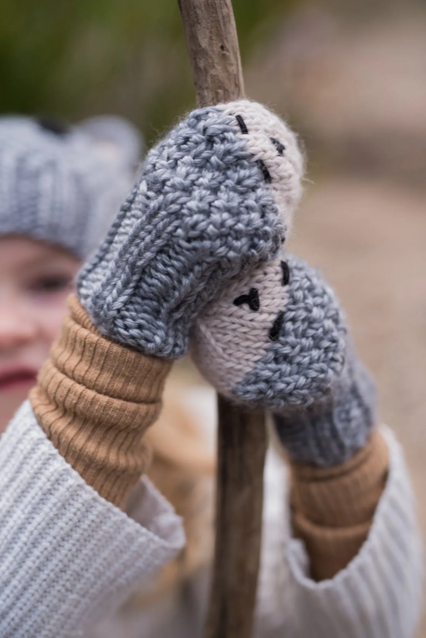 Animal Mittens Grey