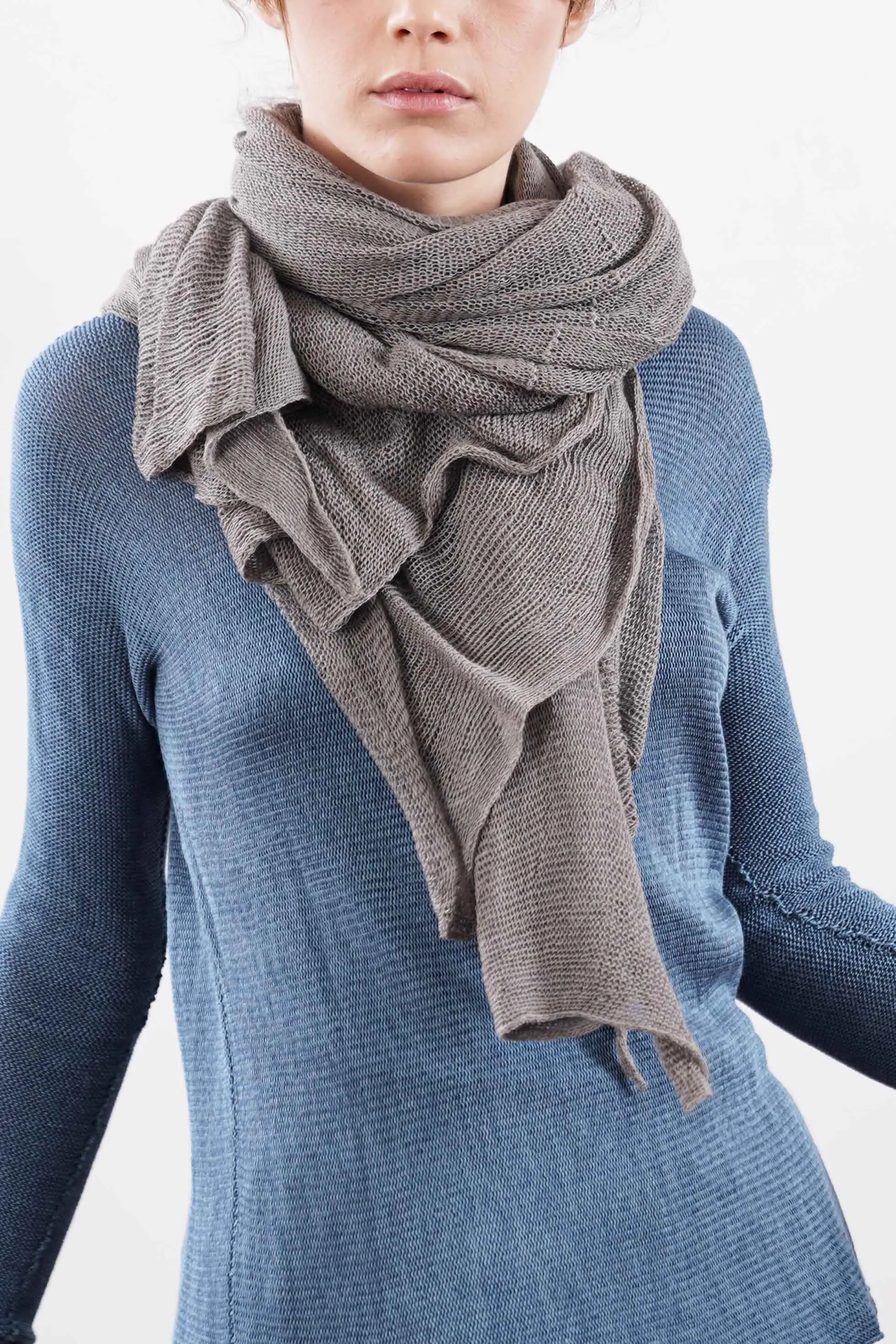 Big Soy Air Knit Scarf - Gray / Black-charcoal