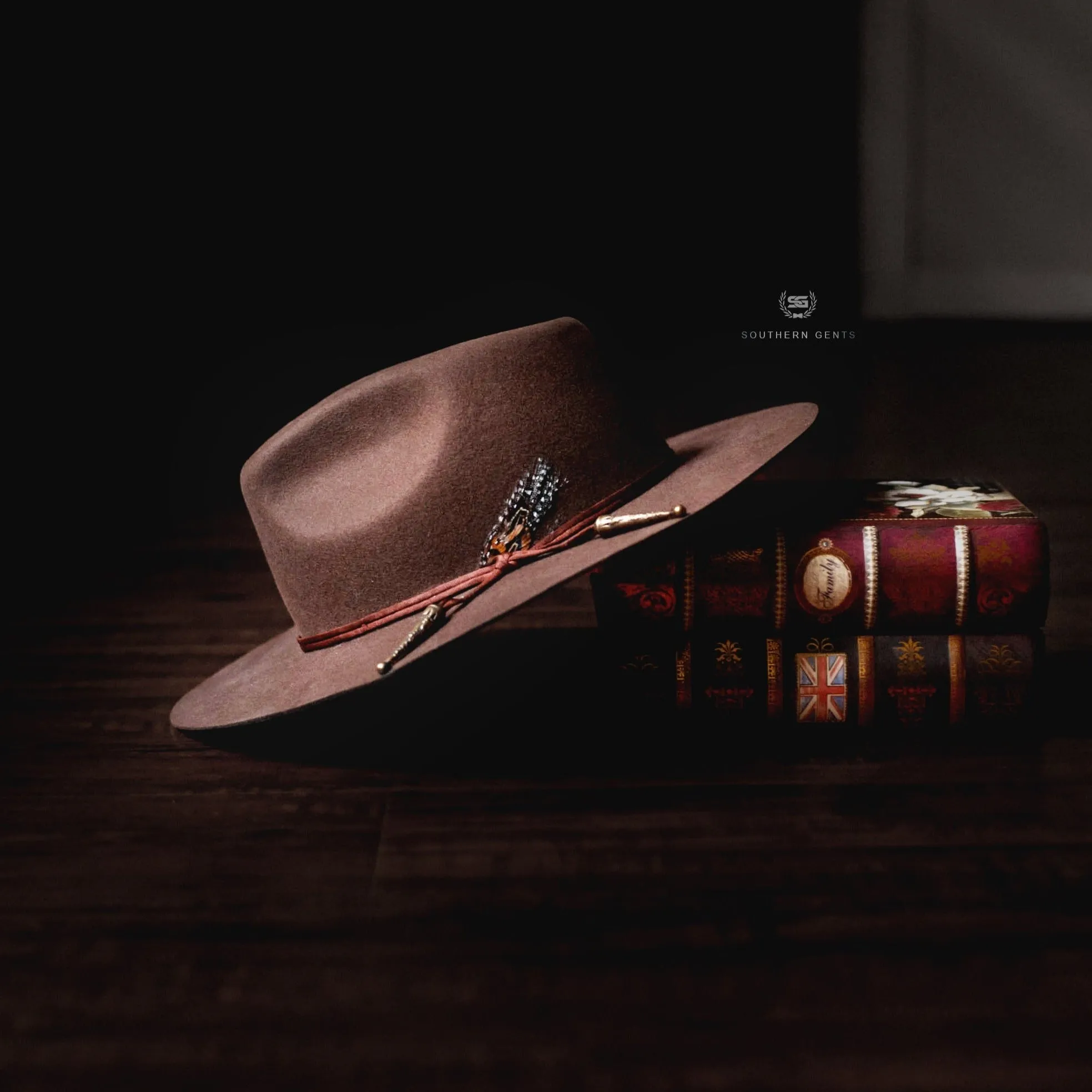 Classic Men's Felt Fedora Hat-Walnut