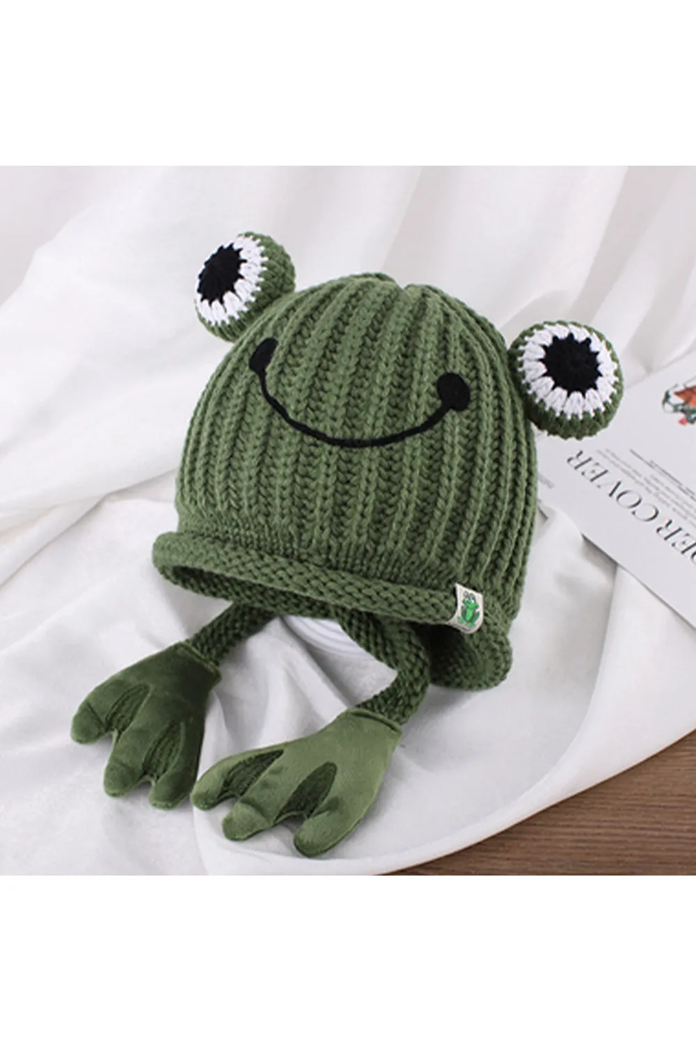 Frog Eyes Cap