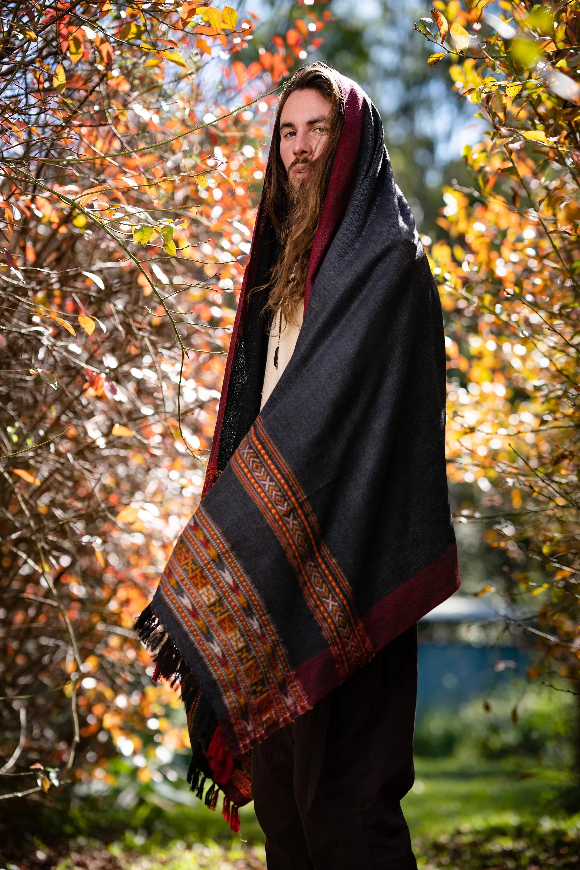 SAMADHI Meditation Prayer Shawl Blanket Cosy Dark Grey Cashmere Yak Wool and Acrylic Wool Blend Tibetan Lahsa Tribal Embroidery Zen AJJAYA