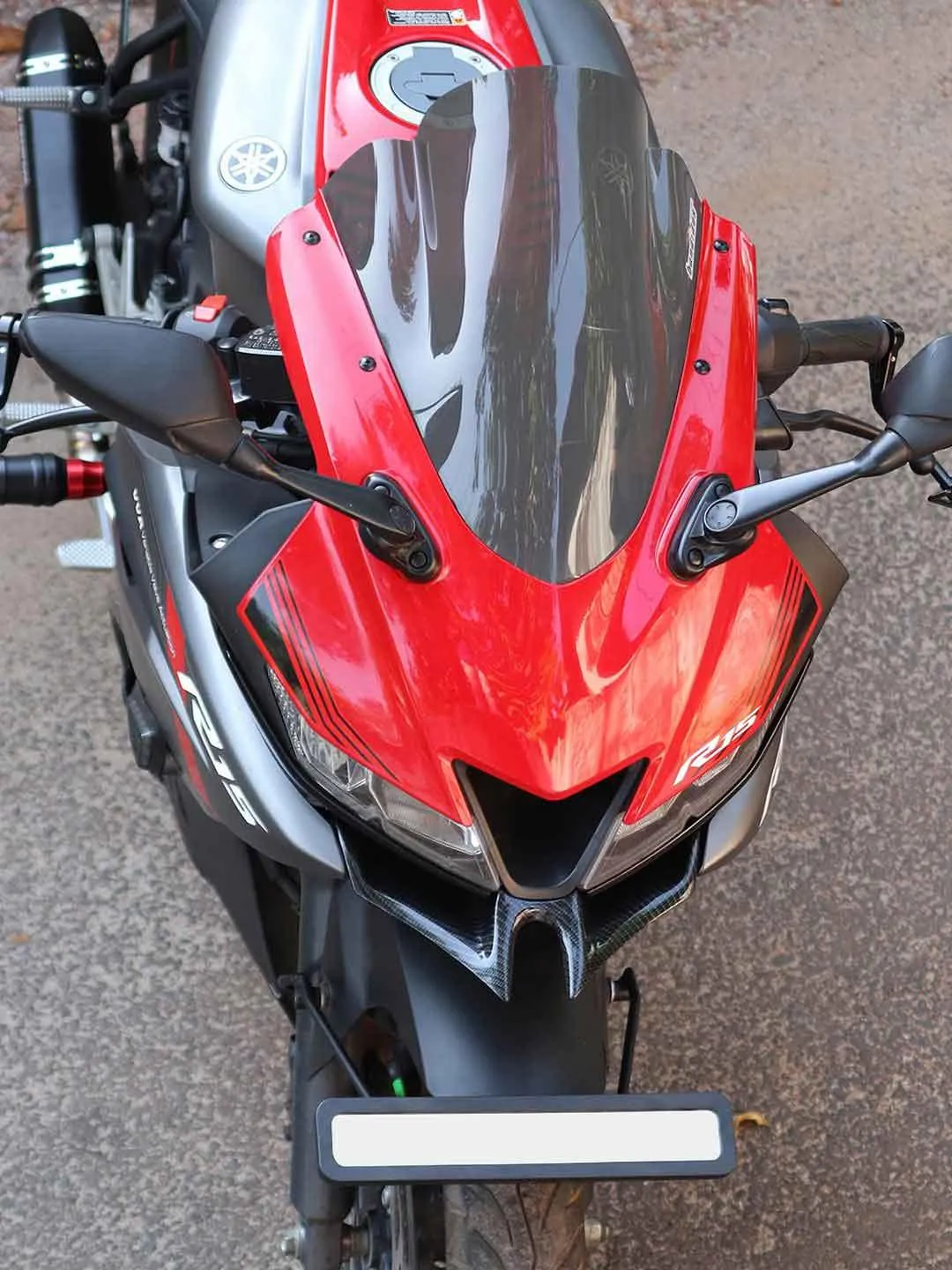 Yamaha R15 V3 Bolt Visor